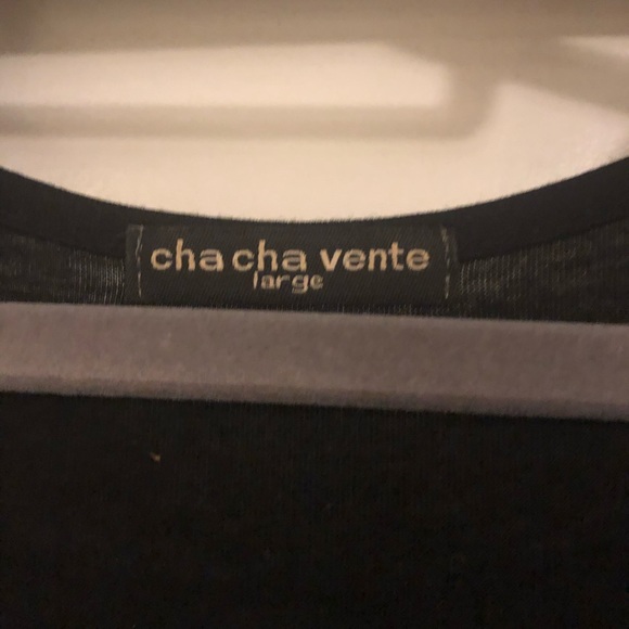 Top - Picture 2 of 3